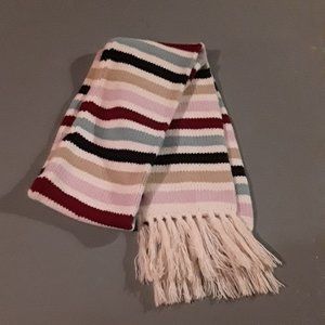 Striped scarf *never worn*